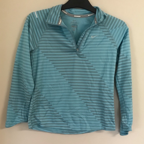 Nike Other - Girls m Nike quarter zip:)